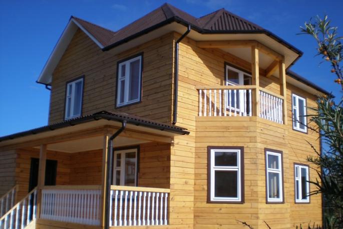 Разновидности конструкций балконов в частных домах